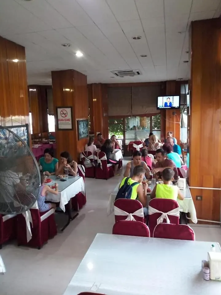 **  Ekinci Hotel Denizli  Türkiye